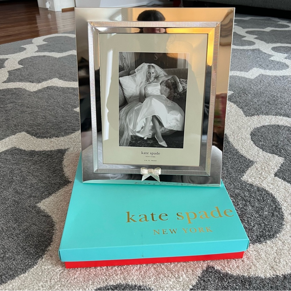 NWT Kate Spade 8x10 silver frame